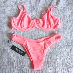 Blackbough NWOT XL underwire bikini top & NWT L cheeky bikini bottoms